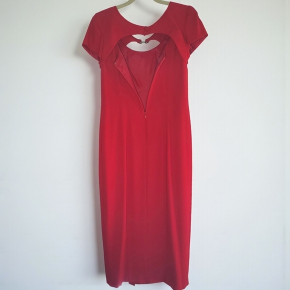 Donna Ricco Scarlet Maxi Dress with Sexy Leg Slit - Picture 3 of 8